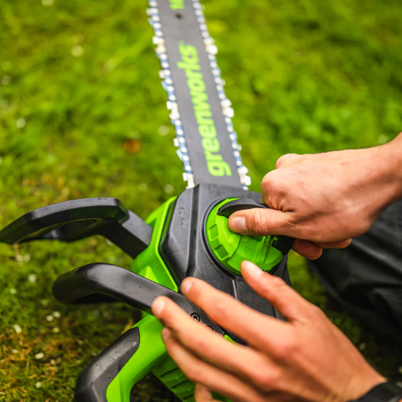 Цепная пила Greenworks GD24CS30 24V (30 см) аккумуляторная, без АКБ и ЗУ