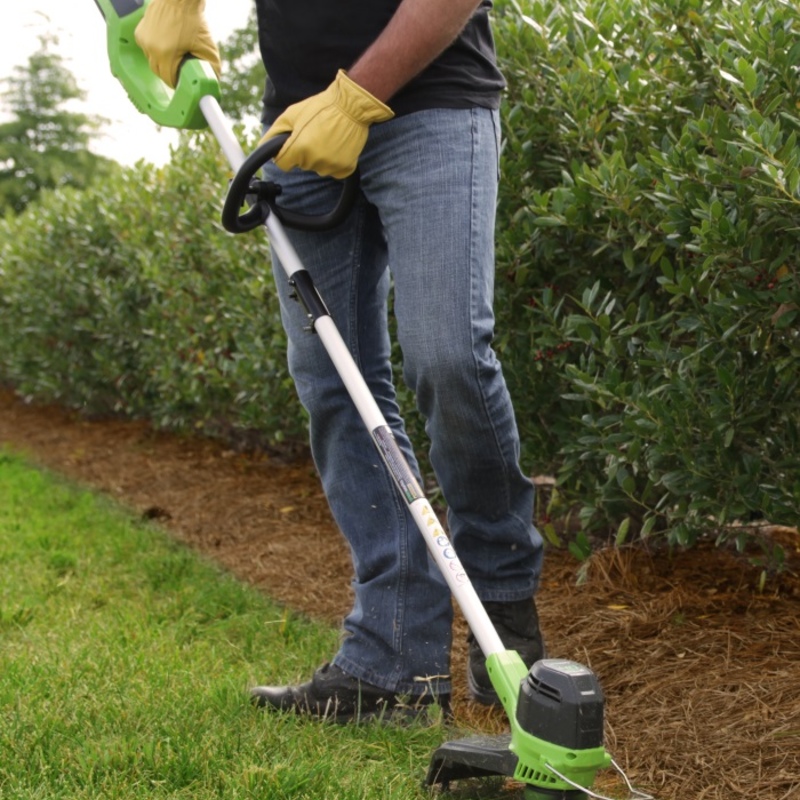 Триммер Greenworks G40LT 40V (30 см) аккумуляторный, без АКБ и ЗУ