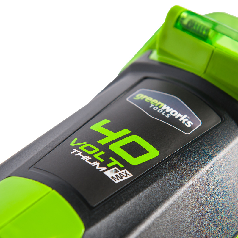 Снегоуборщик Greenworks GD40SS 40V (30 см) аккумуляторный, без АКБ и ЗУ