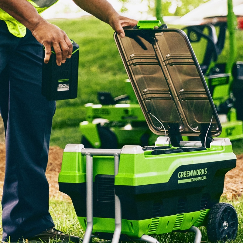 Зарядное устройство Greenworks 82V G82CT6 для 6-ти аккумуляторов