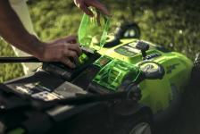 Газонокосилка Greenworks G40LM49DB 40V (49 см) аккумуляторная, без АКБ и ЗУ