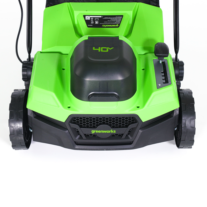 Аэратор-скарификатор Greenworks GD40SC38IIK4 40V аккумуляторный, с АКБ 4 А/ч и ЗУ