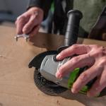 Угловая шлифмашина Greenworks GD24AGK4 24V (125 мм) аккумуляторная, с АКБ 4 А/ч и ЗУ