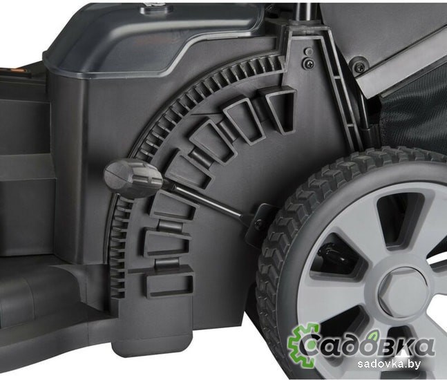 Газонокосилка Worx WG779E.9 (без АКБ)