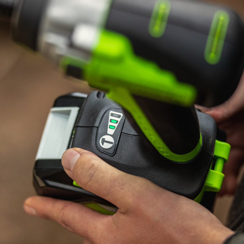 Винтоверт ударный Greenworks GD24ID3 24V (300Нм) аккумуляторный, без АКБ и ЗУ