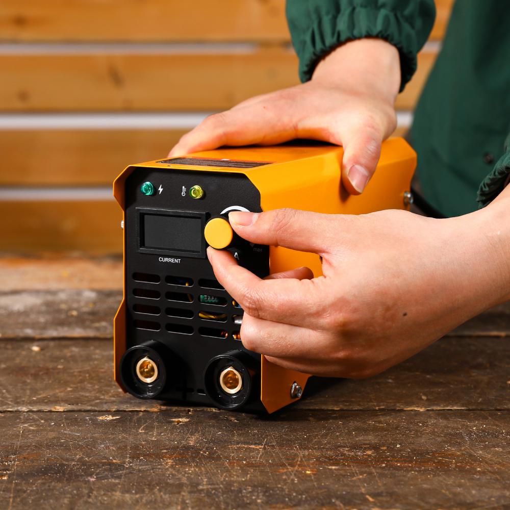 Инвертор сварочный DEKO R-DKWM200