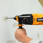 Перфоратор DEKO DKH900