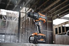 Дрель-шуруповерт аккумуляторная AEG BSB18BL LI-602C