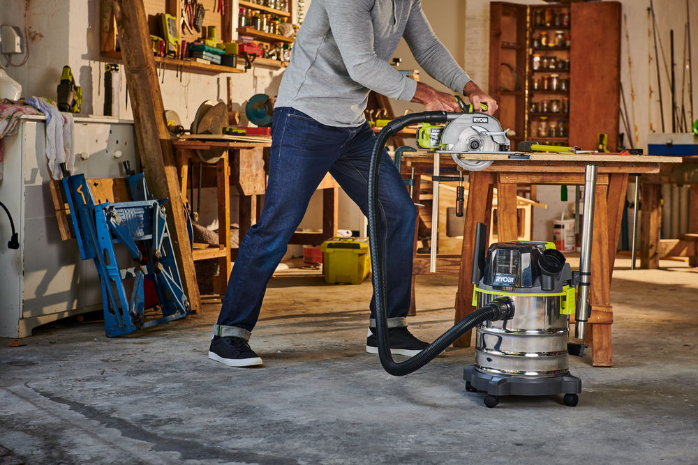 ONE + / Пылесос строительный RYOBI R18WDV (без батареи)