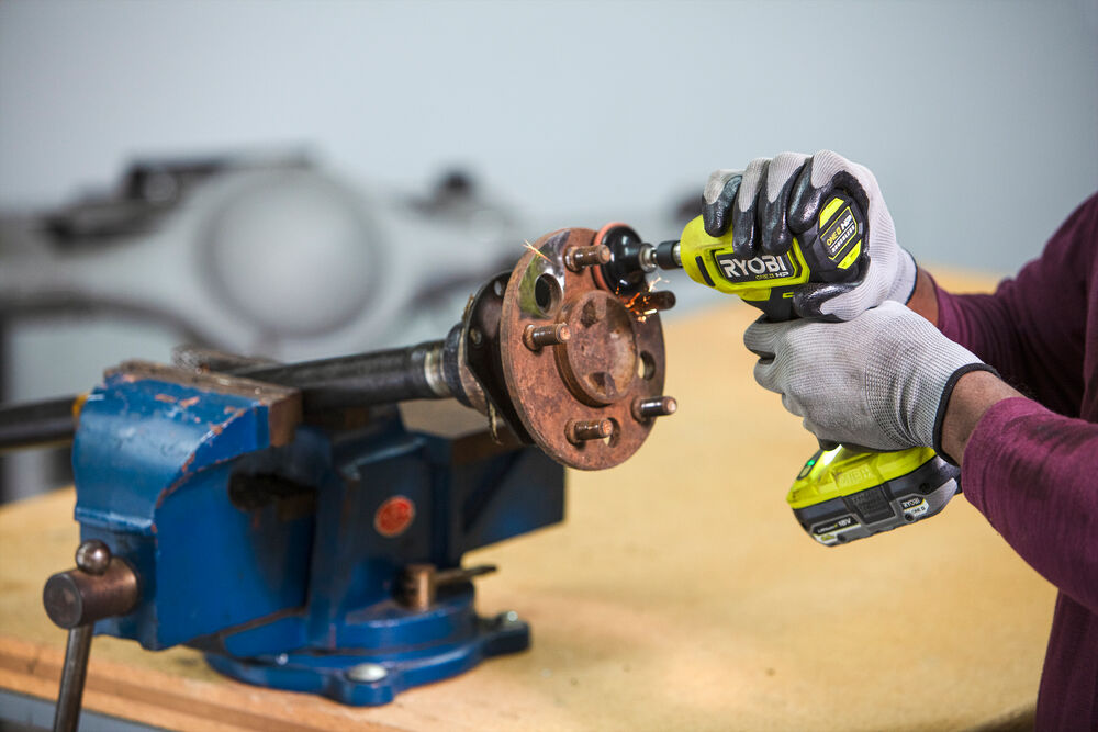 ONE + / Прямая шлифмашина RYOBI HP RDG18C-0 (без батареи)