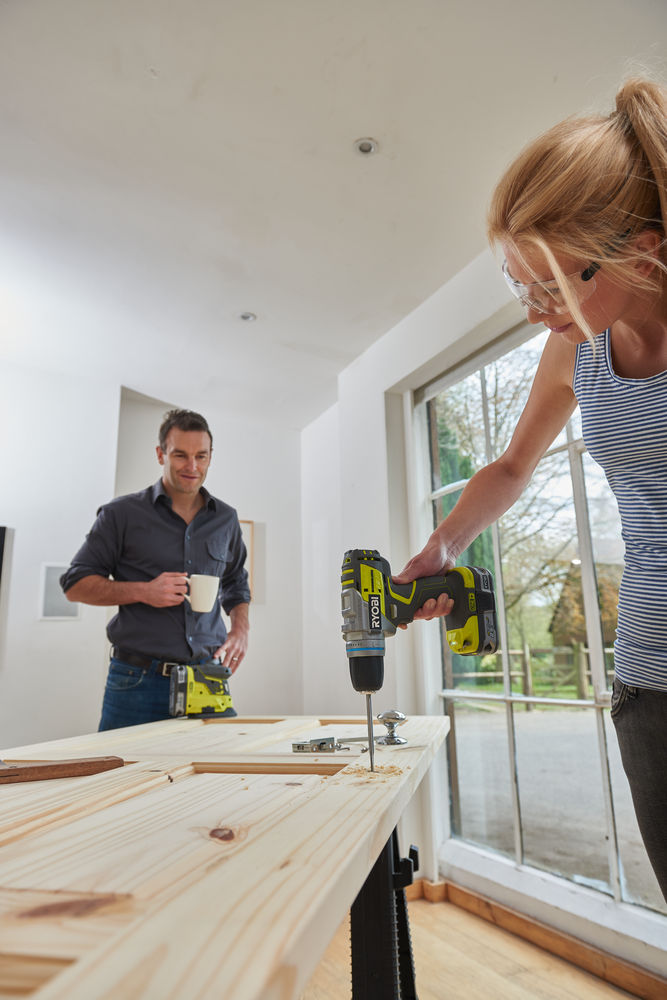 ONE + / Ударная дрель-шуруповерт RYOBI R18PDBL-0 (без батареи)