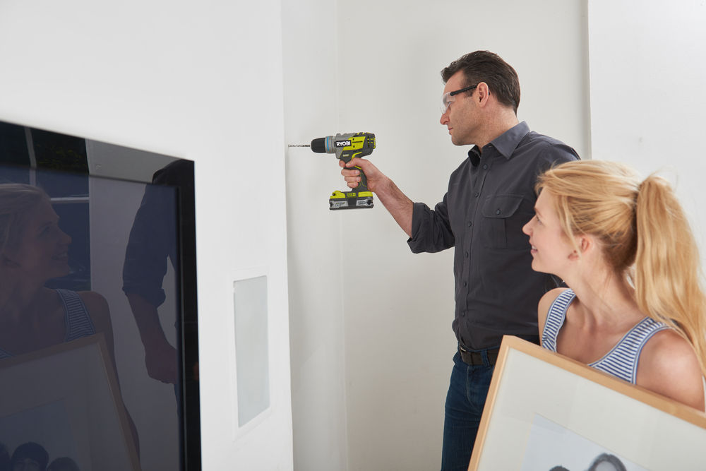 ONE + / Ударная дрель-шуруповерт RYOBI R18PDBL-0 (без батареи)