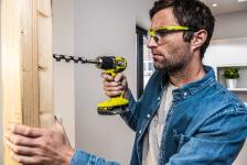 ONE + / Дрель-шуруповерт RYOBI HP RDD18C-220S