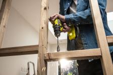 ONE + / Дрель-шуруповерт RYOBI HP RDD18C-220S