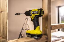 ONE + / Дрель-шуруповерт RYOBI HP RDD18C-220S