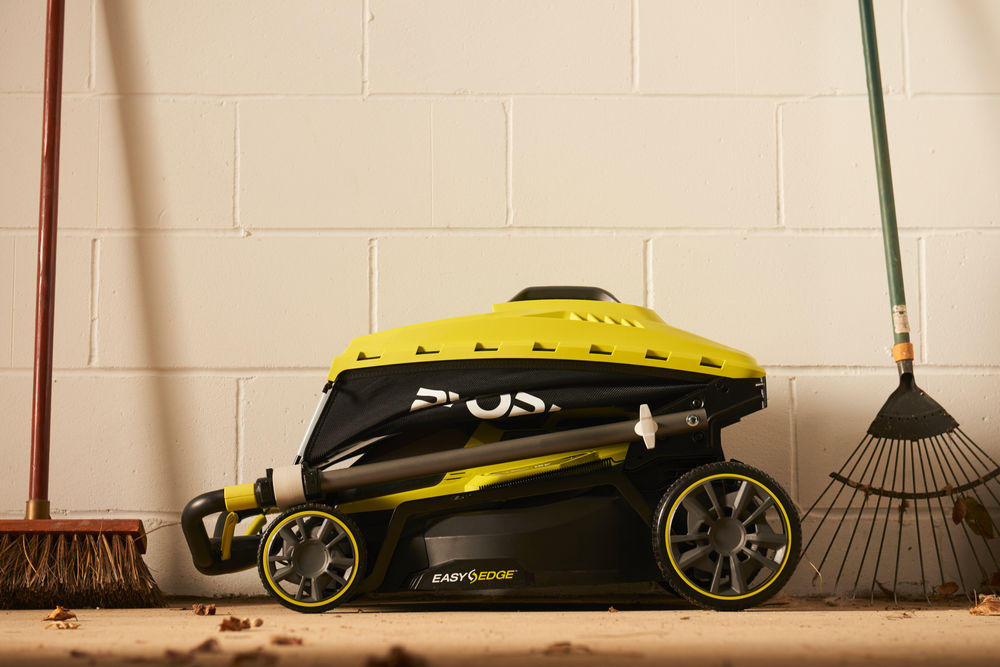 ONE + / Газонокосилка RYOBI RY18LMX37A-150
