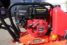 Виброплита Impulse VP60TL Loncin G200F (бак, колеса)