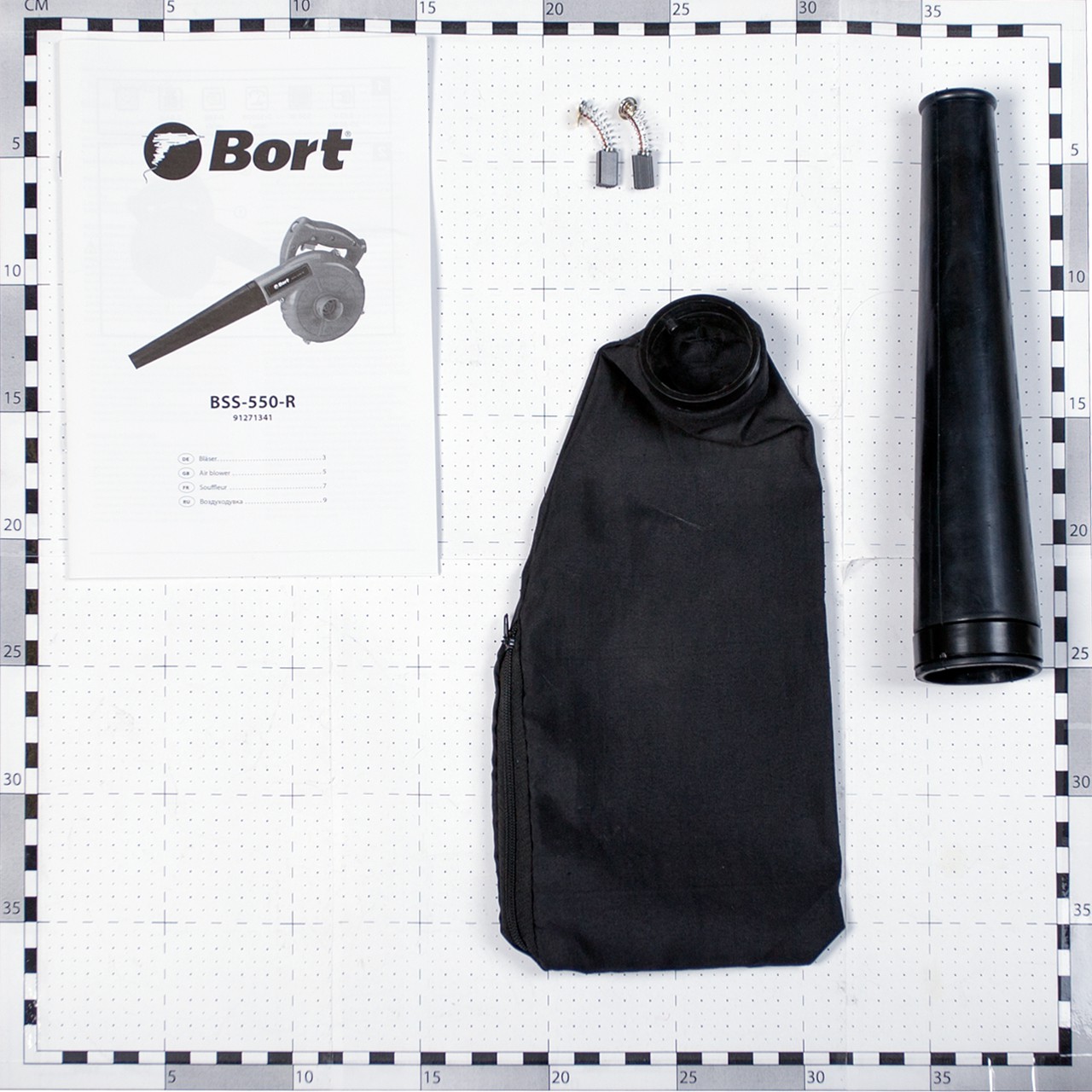 Воздуходувка-пылесос электрическая Bort BSS-550-R