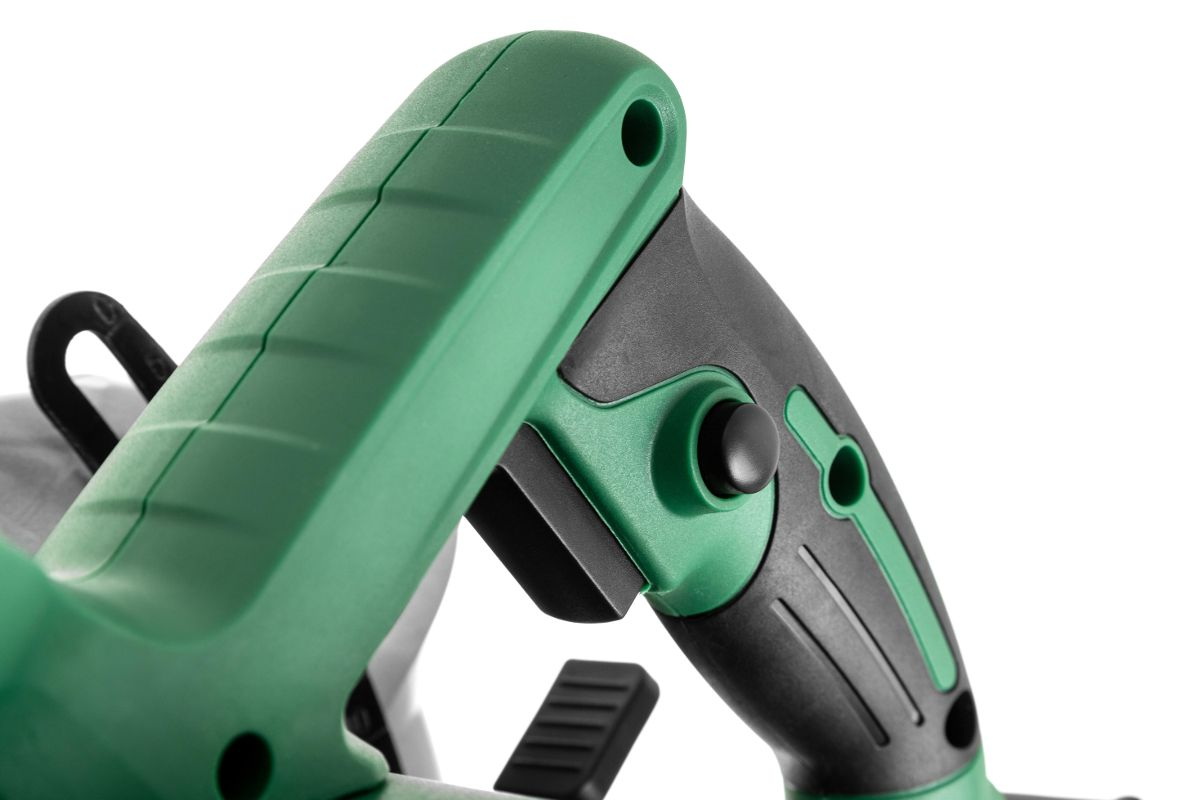 Пила циркулярная Hammer Flex CRP1300D