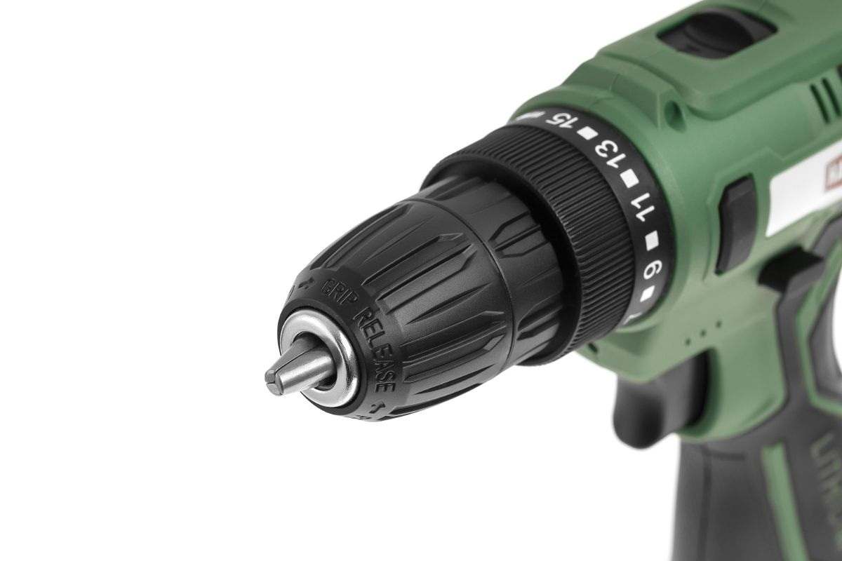 Дрель-шуруповерт аккумуляторная Hammer ACD12C