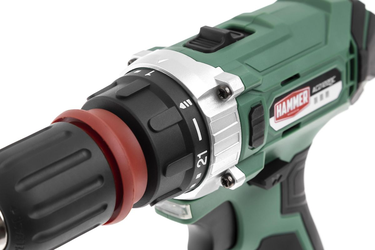 Дрель-шуруповерт аккумуляторная Hammer ACD122QC