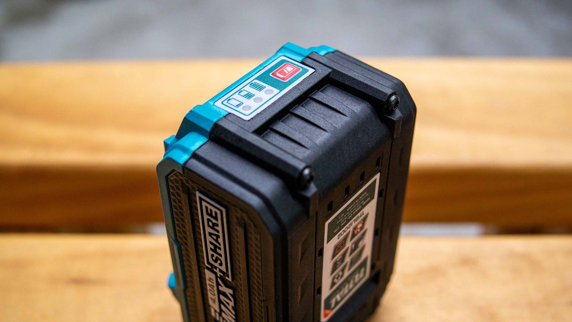 Аккумулятор TOTAL TFBLI2002