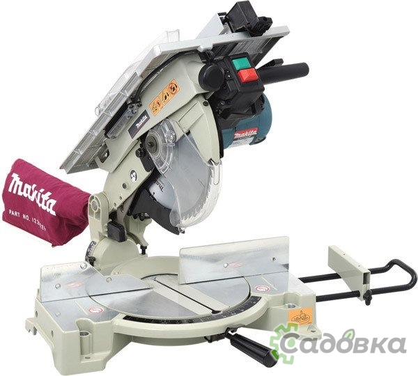 Дисковая пила Makita LH1040F