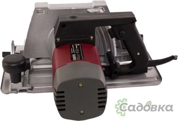 Дисковая пила Oasis PC-210
