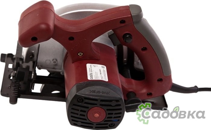 Дисковая пила Oasis PC-140