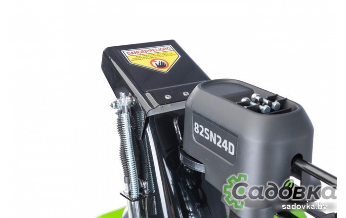 Снегоуборщик Greenworks GD82ST56 (без АКБ и ЗУ)