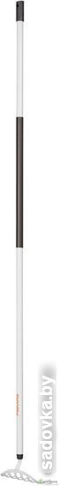 Грабли зубчатые Fiskars Light 1019607
