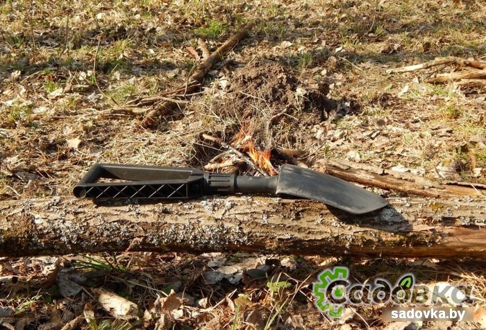 Лопата походная Fiskars 131320