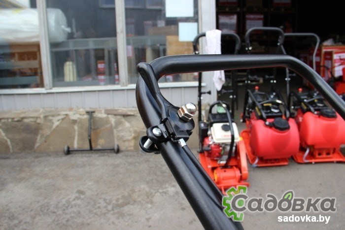 Виброплита Impulse VP120L