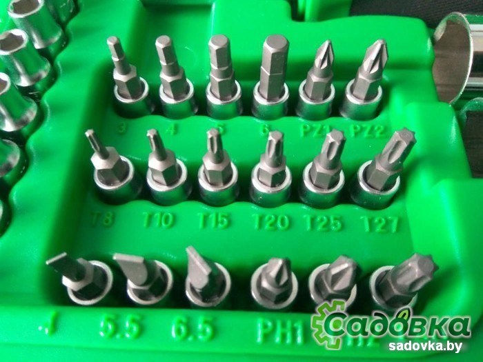 Универсальный набор инструментов Toptul GCAI8201 (82 предмета)