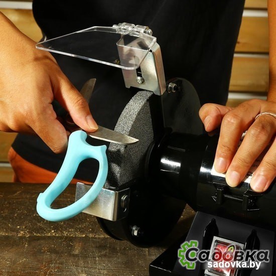 Заточный станок Deko DKGM150-150 063-4212 Заточный станок Deko DKGM150-150 063-4212