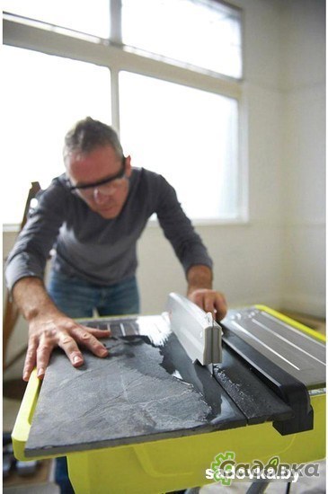 Электрический плиткорез RYOBI WS721S