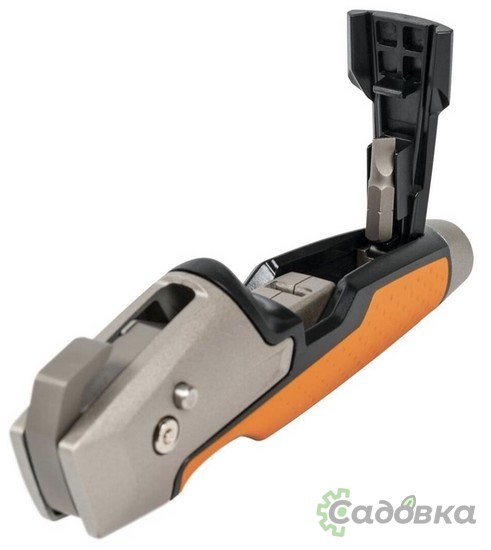 Нож строительный Fiskars CarbonMax 1027225