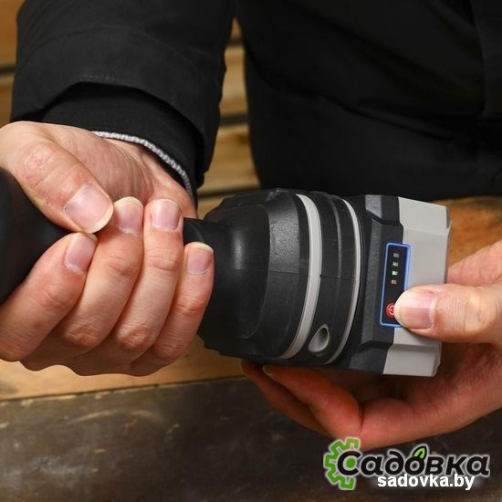 Аккумулятор Deko BL1860B 063-4358 (20В/5.5 Ач)