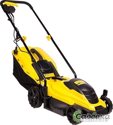 Колёсная газонокосилка Champion EM3313