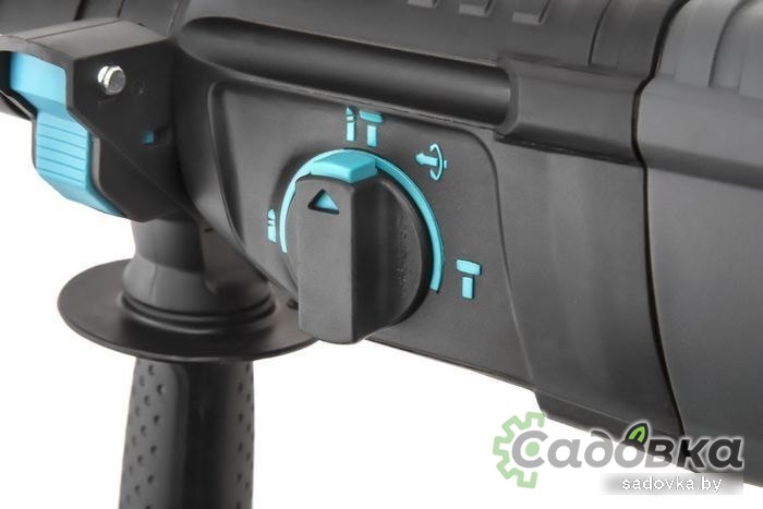 Перфоратор Tesla TR820QC