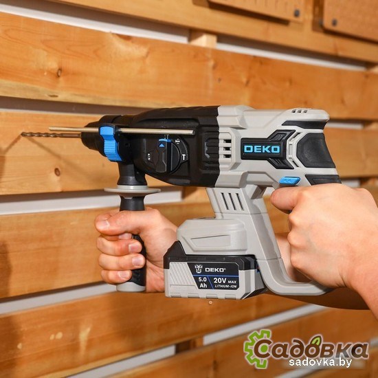 Перфоратор Deko DKCH20FU-Li SET (с 2-мя АКБ, кейс, оснастка)