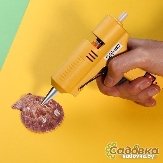 Термоклеевой пистолет Deko DKGG40