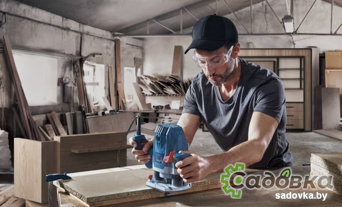 Вертикальный фрезер Bosch GOF 130 Professional 06016B7000