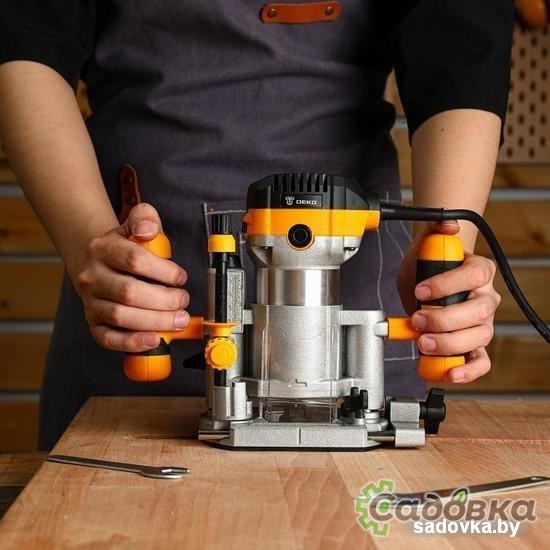 Вертикальный фрезер Deko DKR950 063-4331