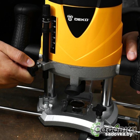 Вертикальный фрезер Deko DKR1900
