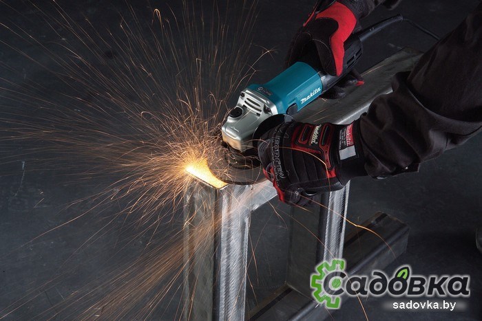 Угловая шлифмашина Makita GA4530R
