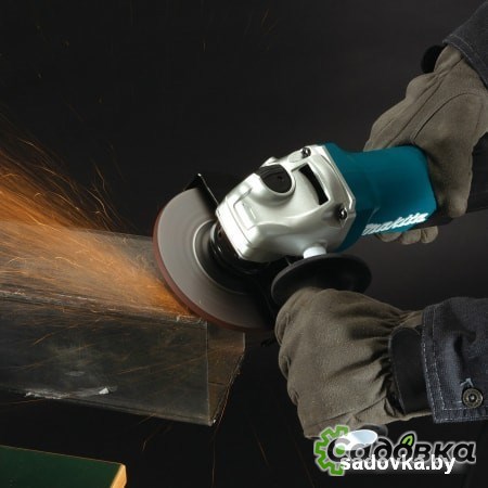 Угловая шлифмашина Makita GA5050R