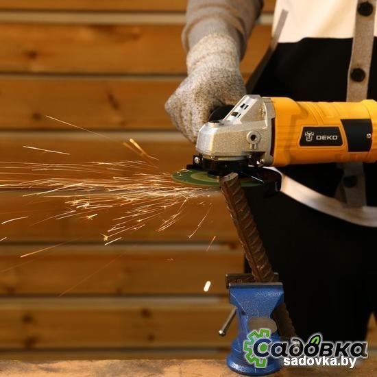 Угловая шлифмашина Deko DKAG1500