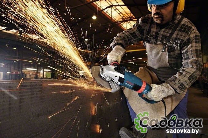 Угловая шлифмашина Bosch GWS 26-230 LVI Professional (0601895F04)