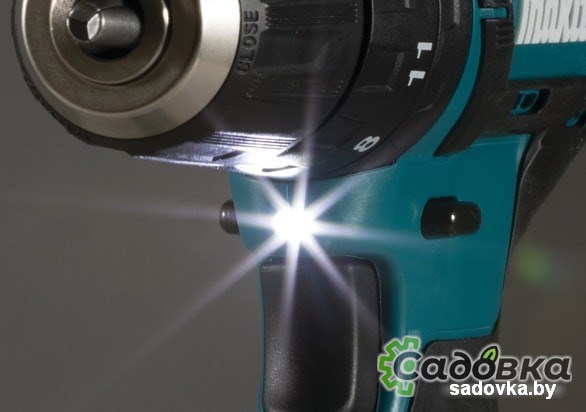 Дрель-шуруповерт Makita HP333DWAE (с 2-мя АКБ, кейс)